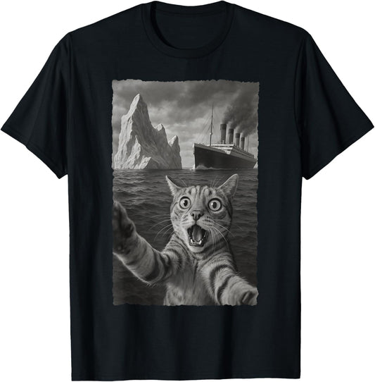 Funny Cat Selfie Titanic T-Shirt