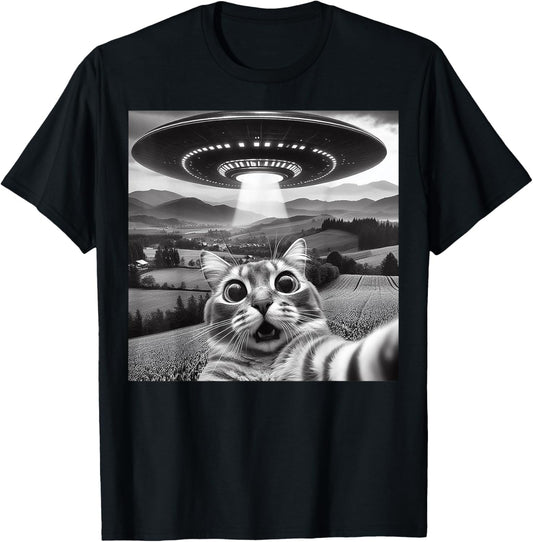 Cat Selfie With Alien UFO Funny Cat Gifts For Kid Men Women T-Shirt