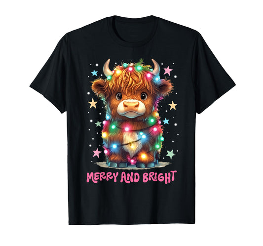 Merry And Bright Cute Highland Cow Christmas Xmas Lights T-Shirt