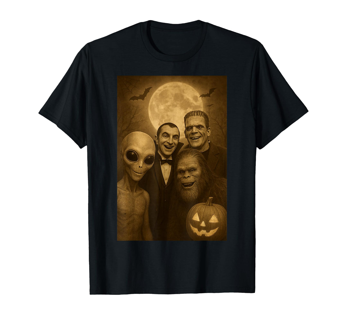Halloween Party Bigfoot Alien Dracula Frankenstein Selfie T-Shirt