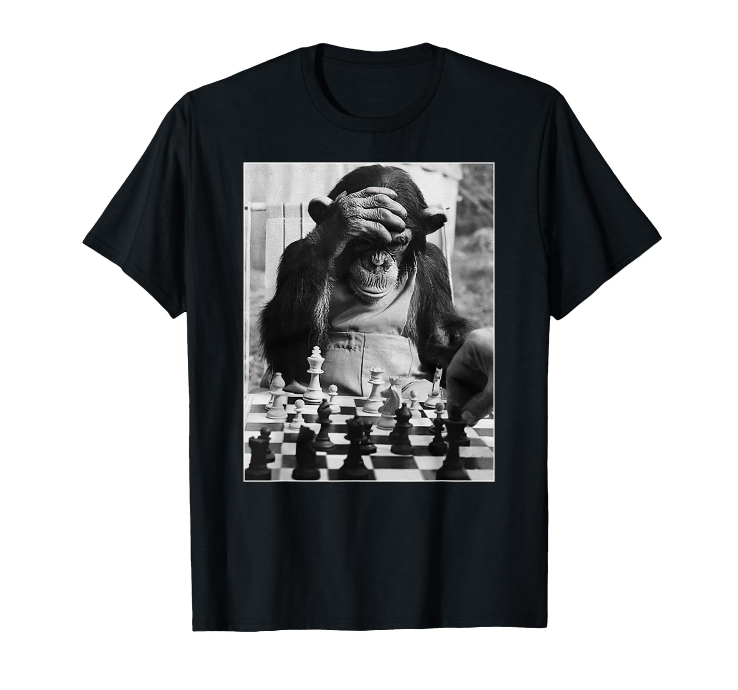 Funny Chimp Playing Chess Photo Booth Monkey Chess Lover T-Shirt