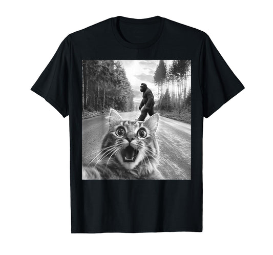Funny Cat Selfie Bigfoot Big Foot Graphic Sasquatch Meme T-Shirt