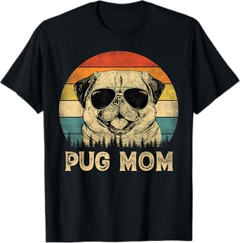 Vintage Pug Mom Dog Lovers Mother's Day Men Women T-Shirt