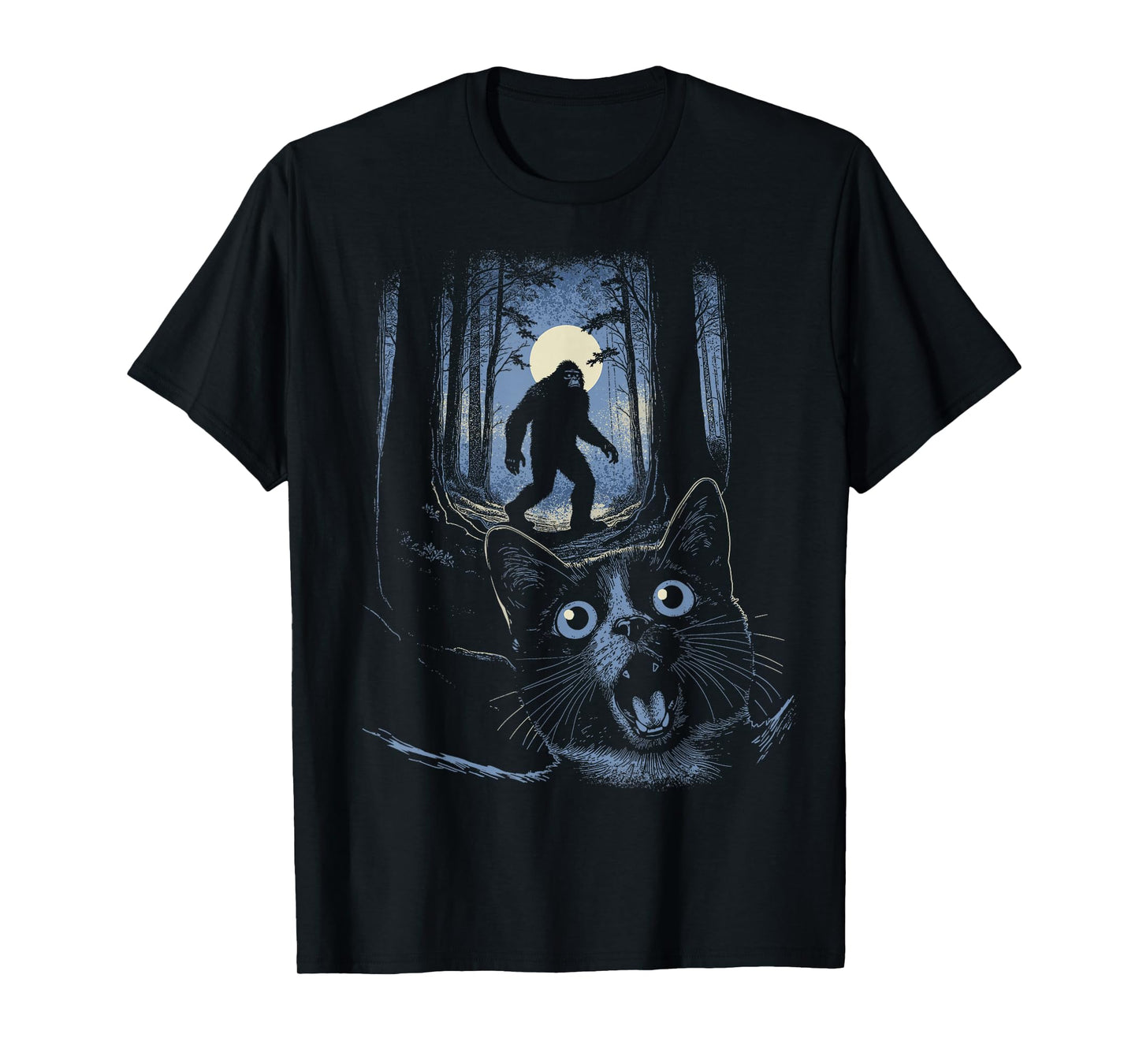 Funny Surprised Scared Cat Selfie With Bigfoot Sasquatch T-Shirt
