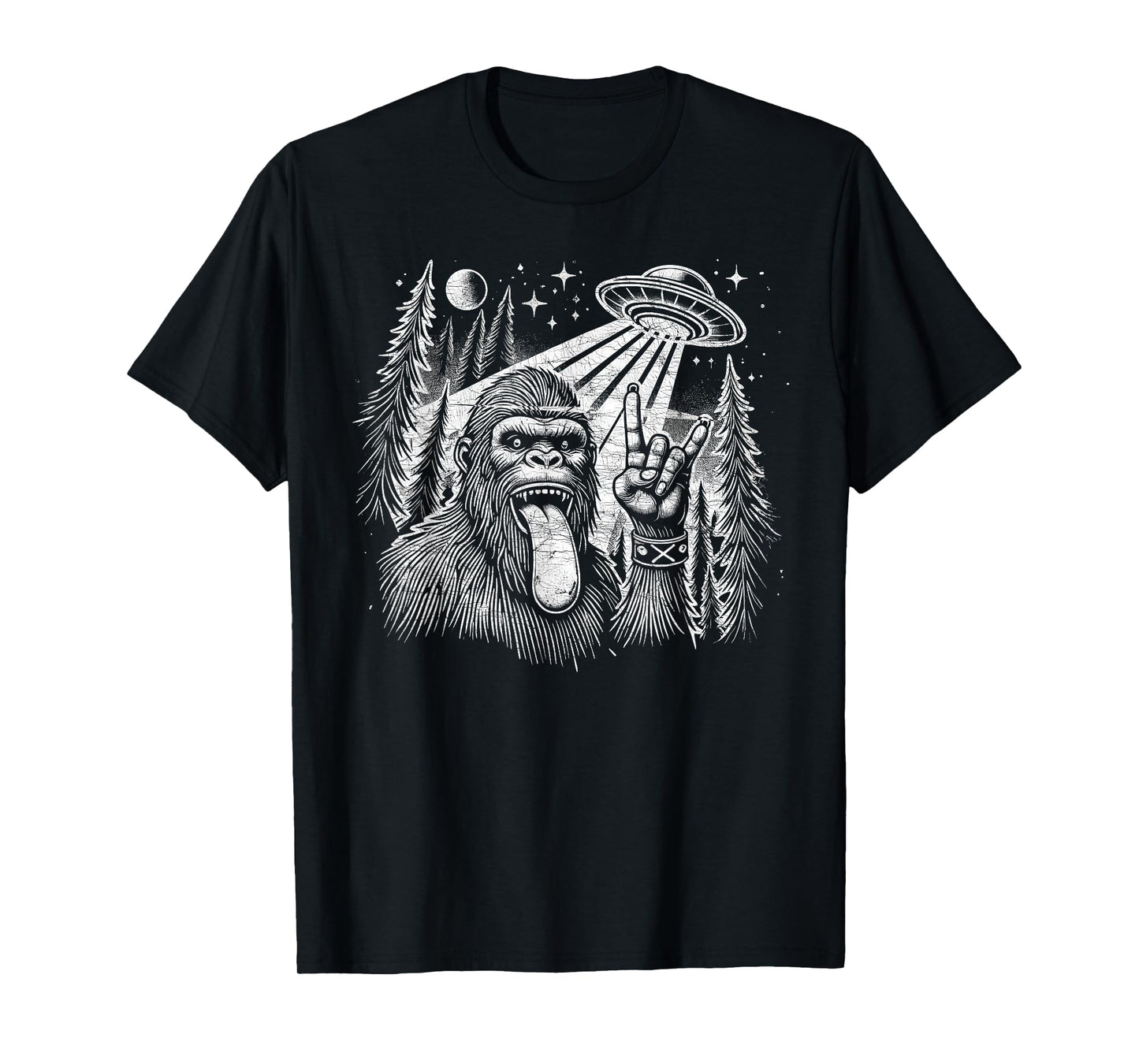 Sasquatch Selfie Big Foot Rock On UFO Alien Funny T-Shirt