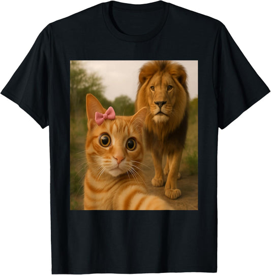 Cat Bow Selfie With Lion Wildlife Cat Lover Safari Jungle T-Shirt
