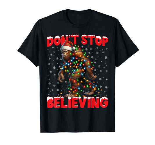 Christmas Bigfoot Don't Stop Believing Santa Hat Lights Tees T-Shirt