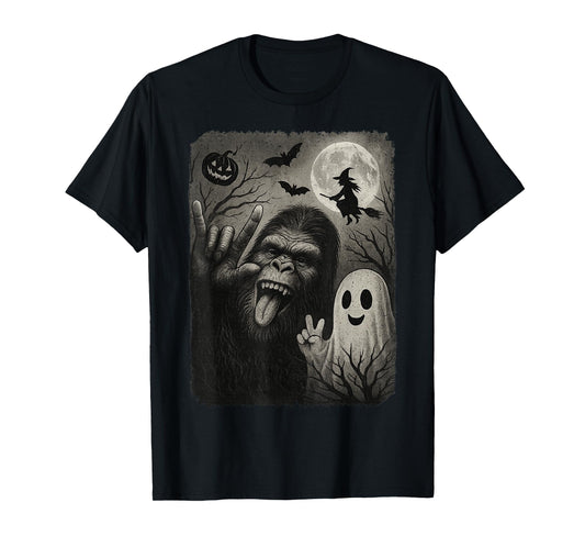 Funny Bigfoot Selfie With Boo Halloween Costume Mens Womens T-Shirt