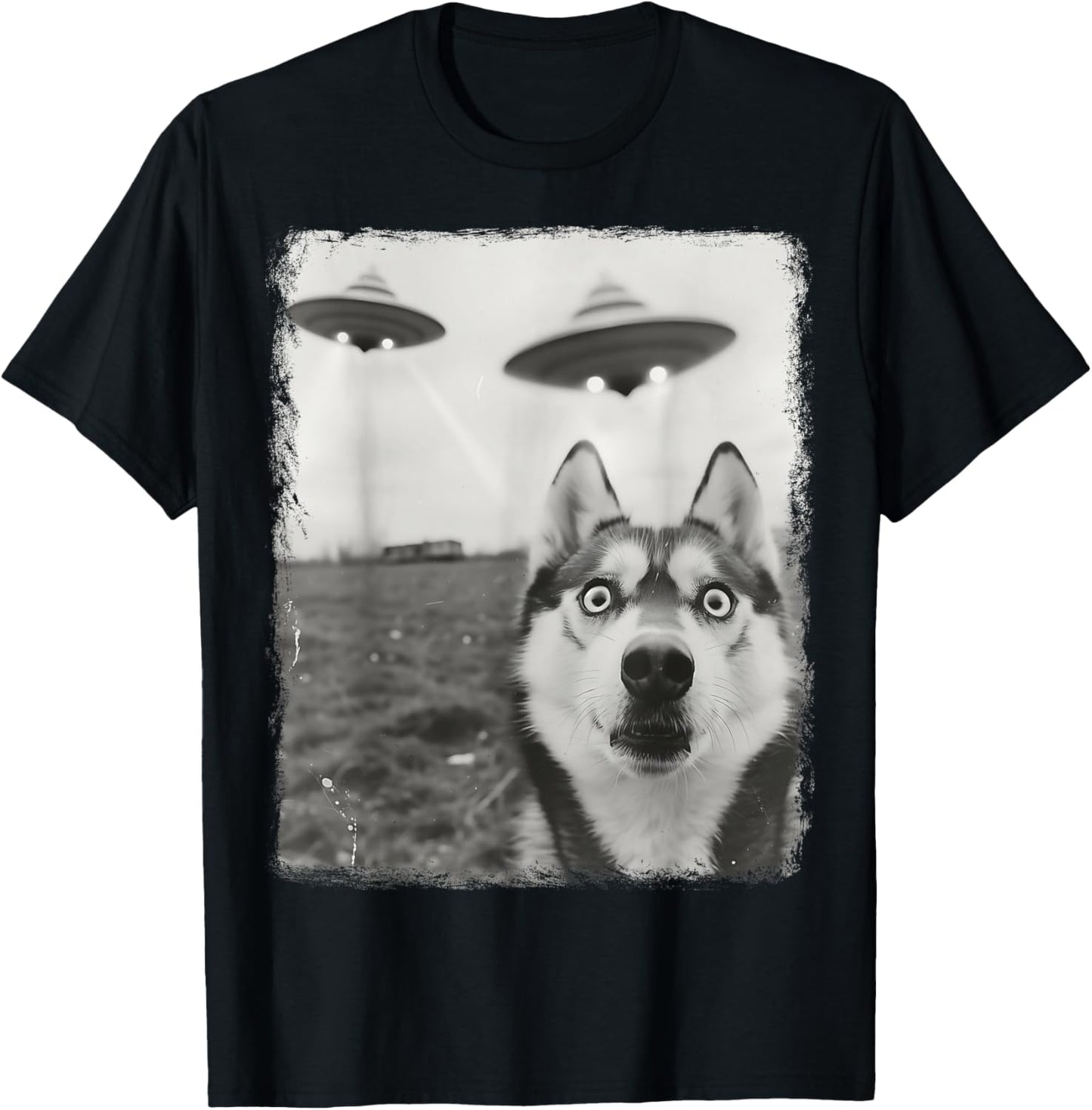 Siberian Husky Dog UFO Alien Extraterrestrial Selfie T-Shirt