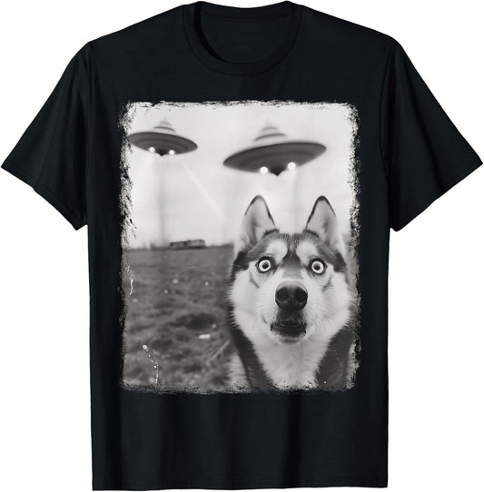 Siberian Husky Dog UFO Alien Extraterrestrial Selfie T-Shirt