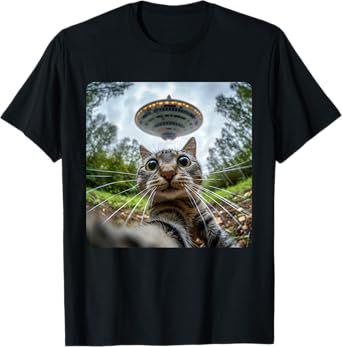 Extraterrestrial Encounter: Cat Selfie with Alien UFO Men Women Kids T-Shirt