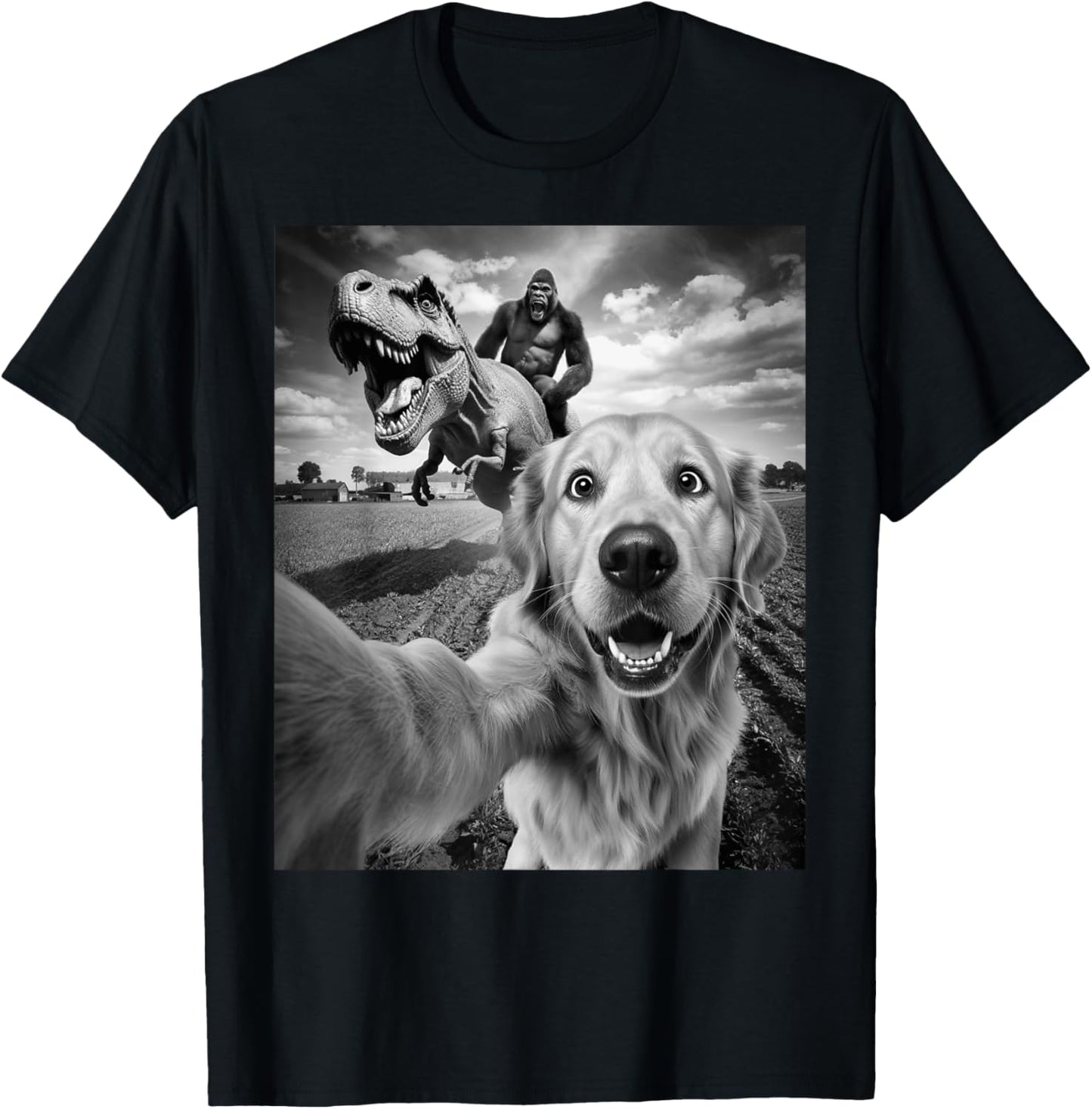 Golden Retriever Selfie Bigfoot Riding T-rex Dinosaur Funny T-Shirt