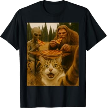 Funny Selfie of Cat With Bigfoot Eating Pizza With An Alien Men Women Kids T-Shirt