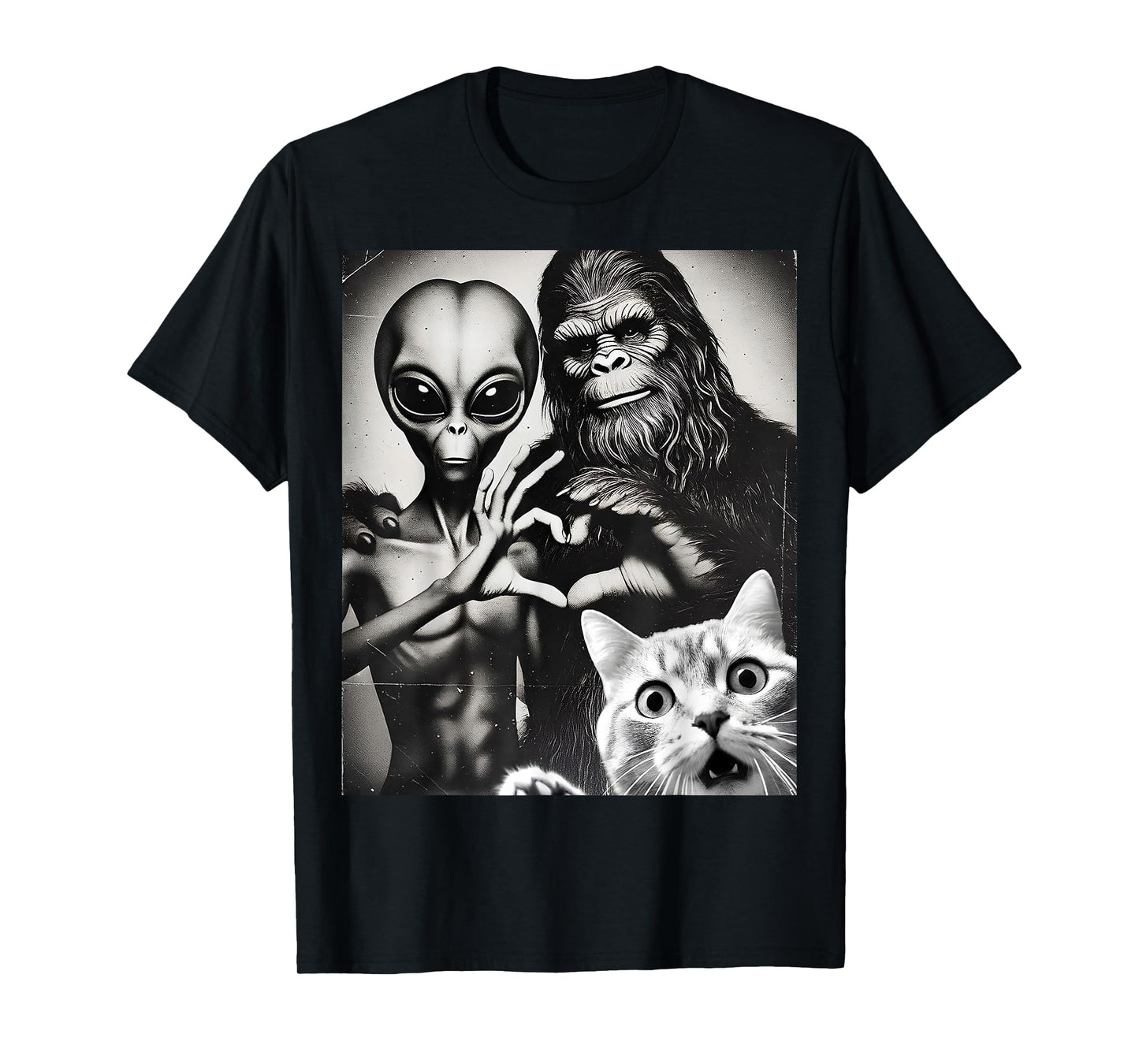 Funny Cat Selfie with Romantic Bigfoot in Love with Alien T-Shirt