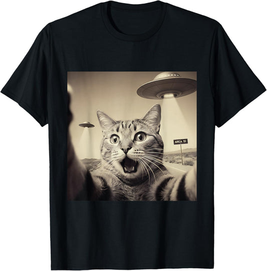 Funny Cat Selfie UFO UAP Aliens Visitation Encounter Area 51 T-Shirt