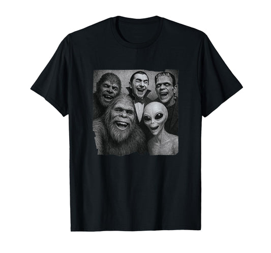 Halloween Bigfoot Alien Dracula Frankenstein Wolf Man Selfie T-Shirt