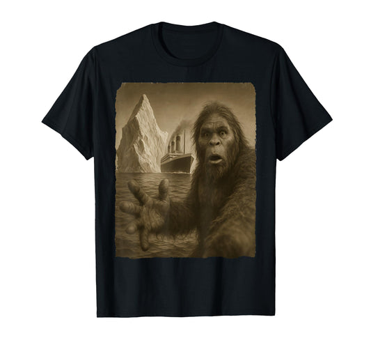 Funny Bigfoot Selfie Titanic T-Shirt