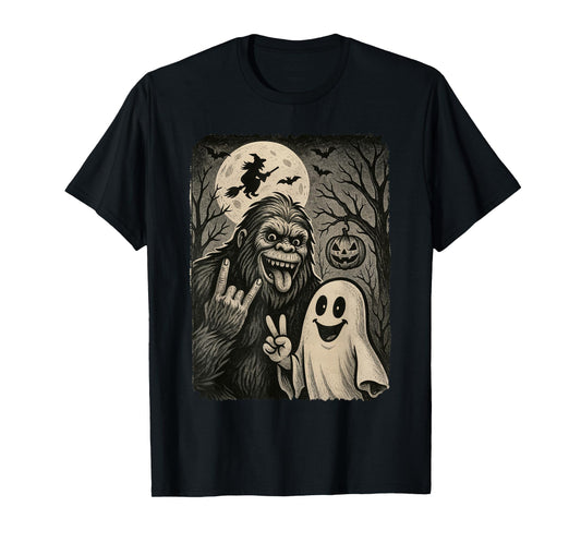 Funny Bigfoot Selfie with Boo Halloween Costume Mens Women T-Shirt