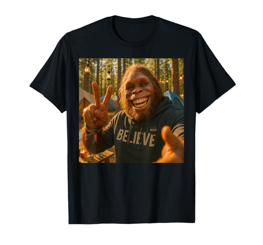 Funny Bigfoot Selfie T-Shirt