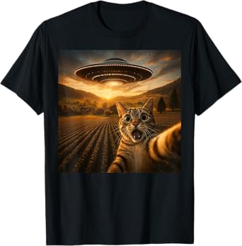 Cat Selfie With Alien UFO Funny Cat Gifts For Men Women Kid T-Shirt