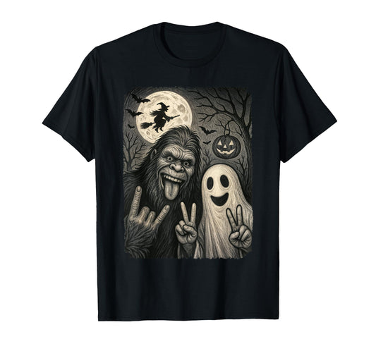 Funny Bigfoot Selfie with Boo Halloween Costume Mens Women T-Shirt