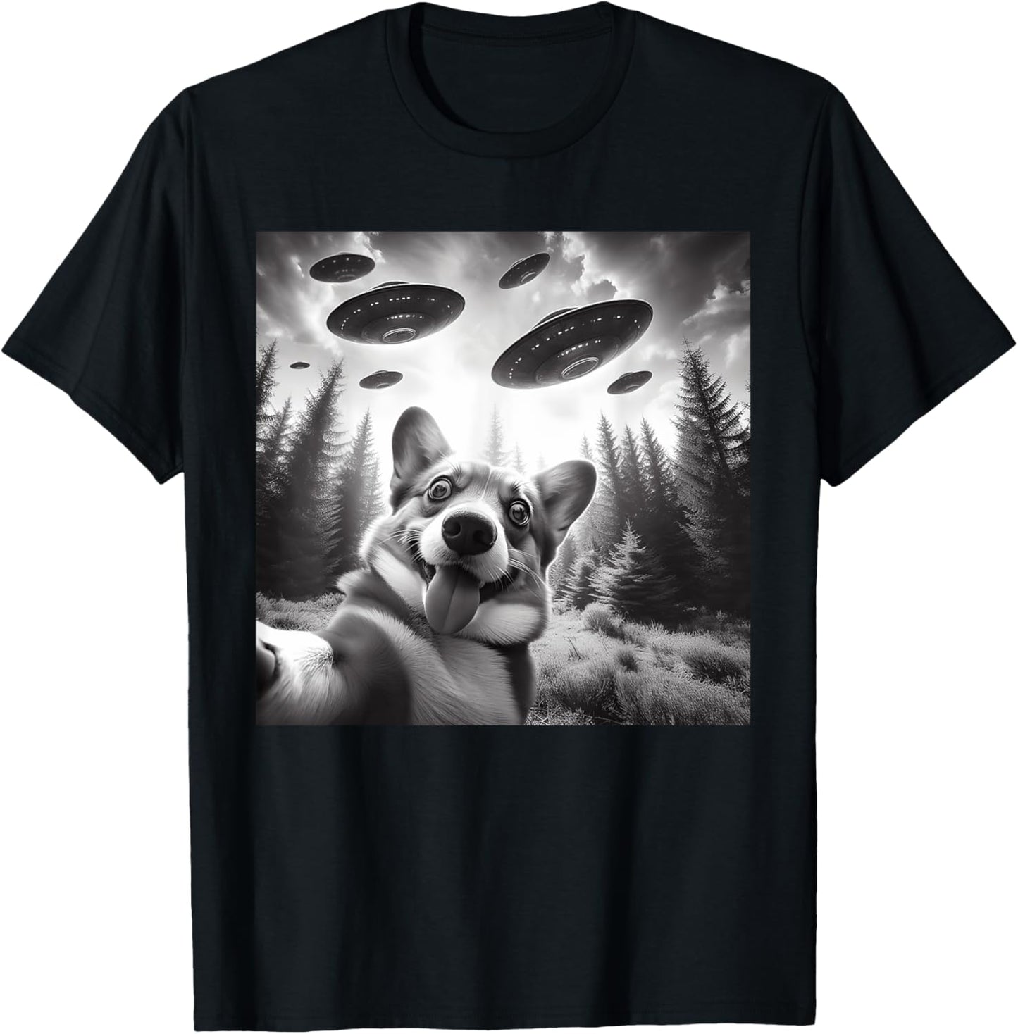 Corgi Dog Taking Selfie with UFOs Outer Space Alien Geeks T-Shirt