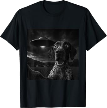 German Shorthaired Pointer UFO Encounters Selfie T-Shirt