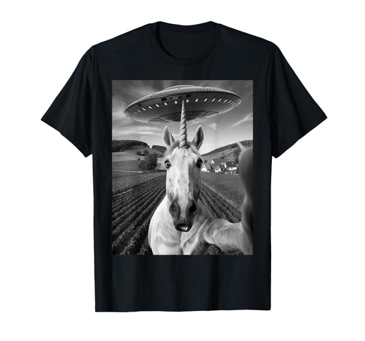 Unicorn Selfie With Alien UFO Funny Unicorn Gifts For Women T-Shirt