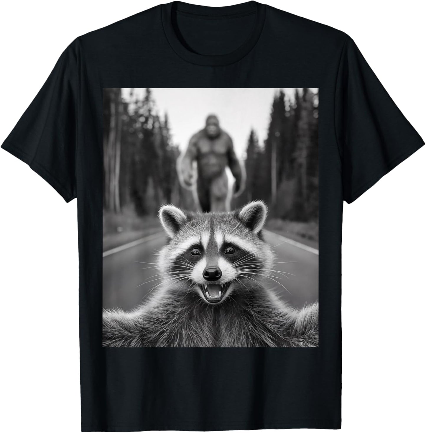 Scared Raccoon Selfie With Sasquatch Bigfoot , Funny Raccoon T-Shirt