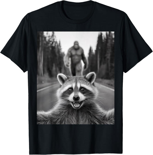 Scared Raccoon Selfie With Sasquatch Bigfoot , Funny Raccoon T-Shirt