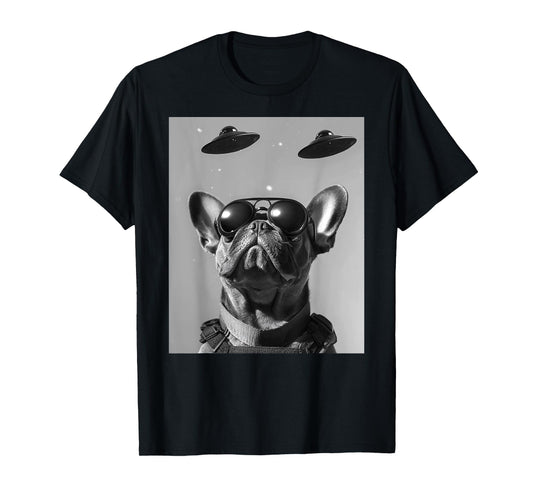 Funny graphic French Bulldog Frenchie UFO Alien Funny weird T-Shirt