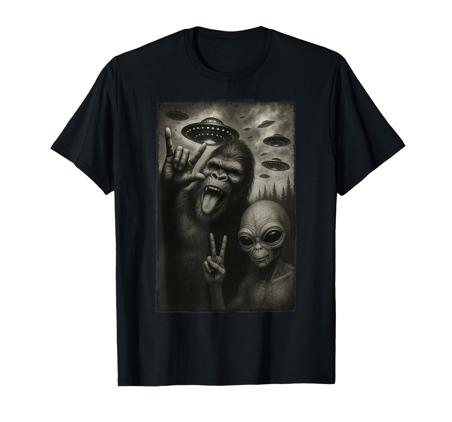 Funny Selfie Bigfoot Alien Sasquatch Rock On Hand Sign UFO T-Shirt