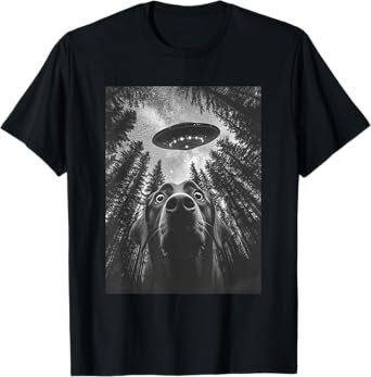 Surprised Black Lab Selfie With Alien UFO, funny dog Men Women Girls Kids T-Shirt