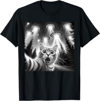 Cat Selfie With Alien UFO Funny Cat Gifts For Men Women Kids T-Shirt