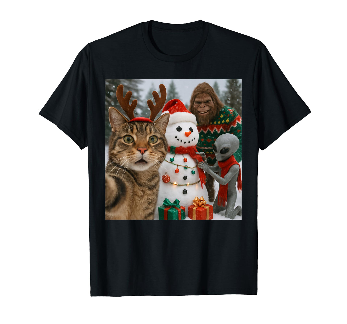 Funny Christmas Cat Selfie with Bigfoot Alien & Snowman T-Shirt