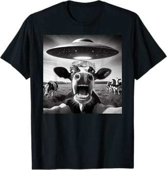 Funny Cow Abduction By UFO Selfie - Hilarious Alien Meme T-Shirt