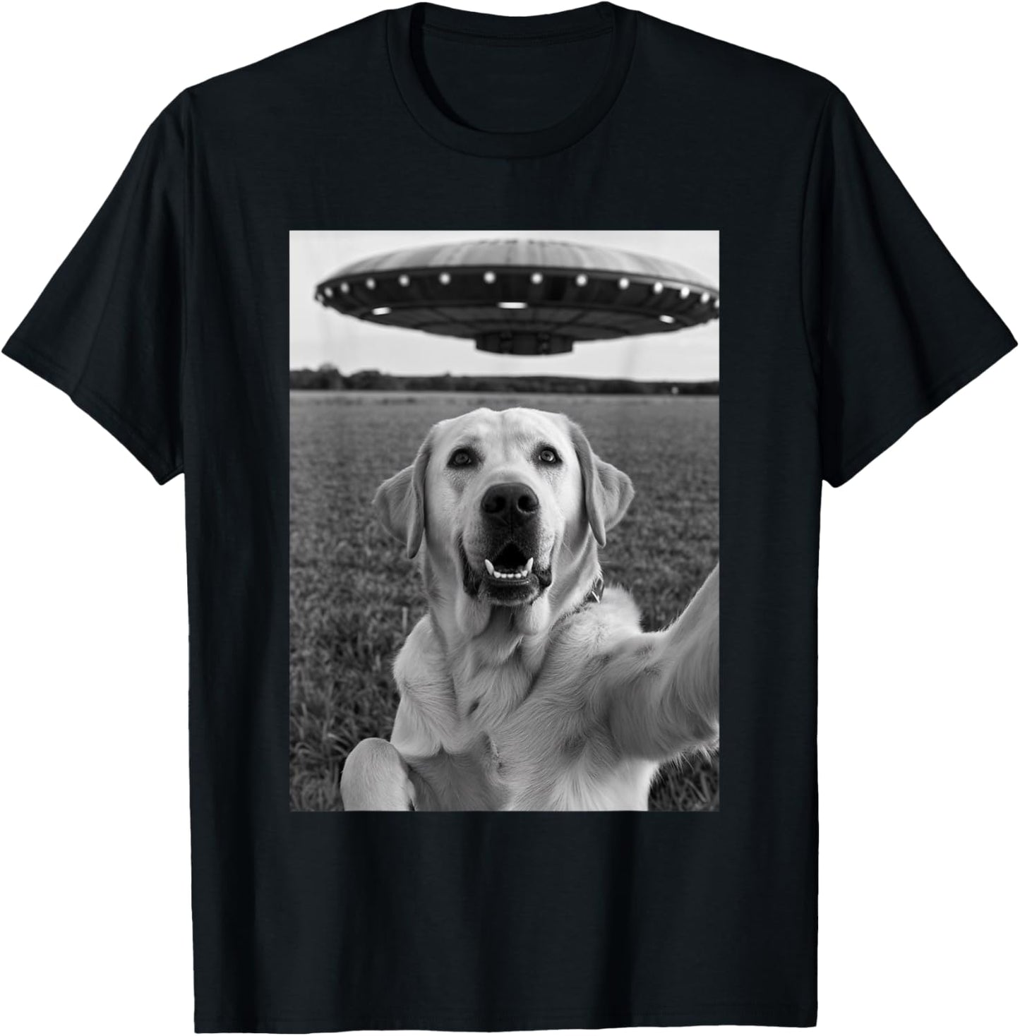 Funny Labrador Retriever Ufo Selfie T-Shirt