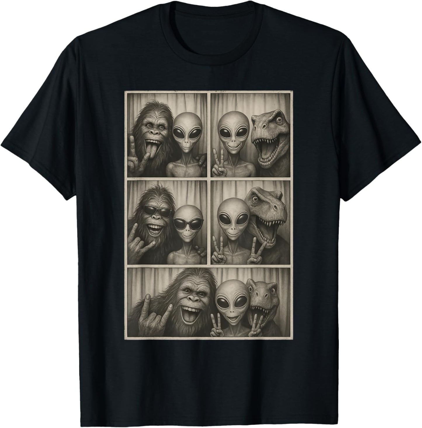 Funny Photobooth Bigfoot Alien Dinosaur Selfie T-Shirt