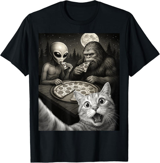 Funny Selfie of Cat With Bigfoot Eating Pizza With An Alien T-Shirt